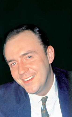 ROBERT AMOS